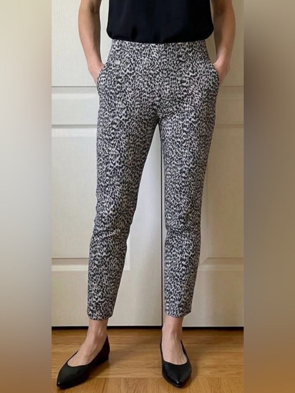 PREMISE Women's Black & White Leopard Pull On Skinny Pants Small